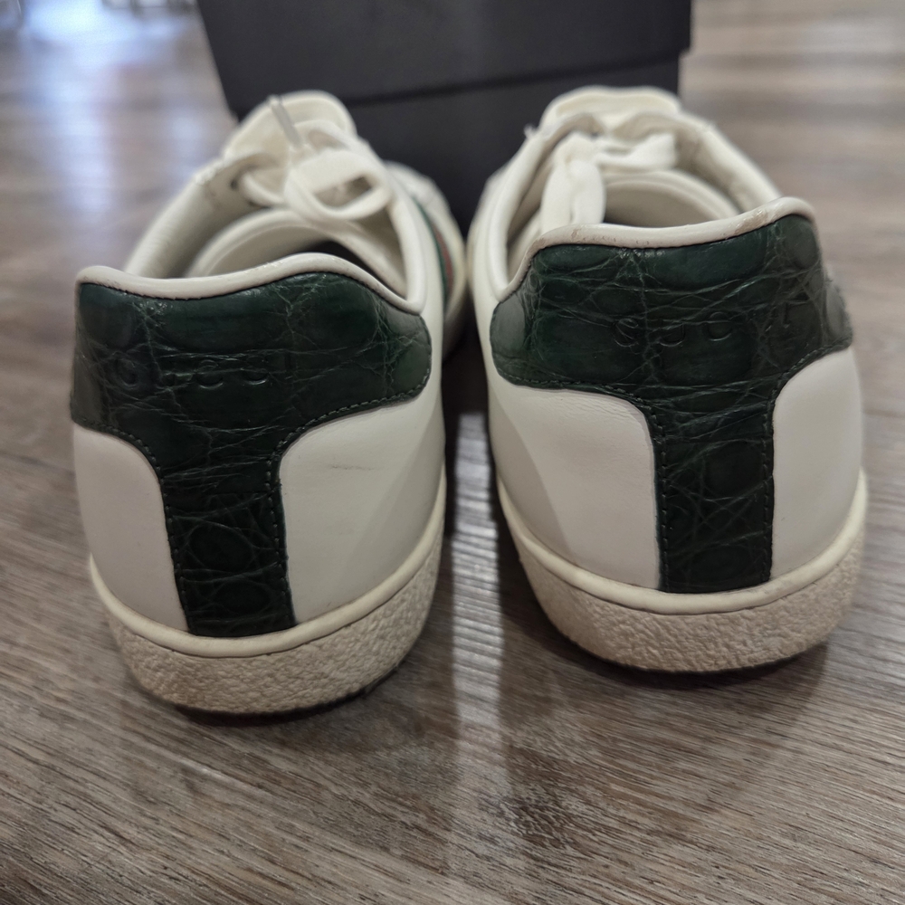 Gucci Men's White and Green Sneakers - Picture 4 of 13